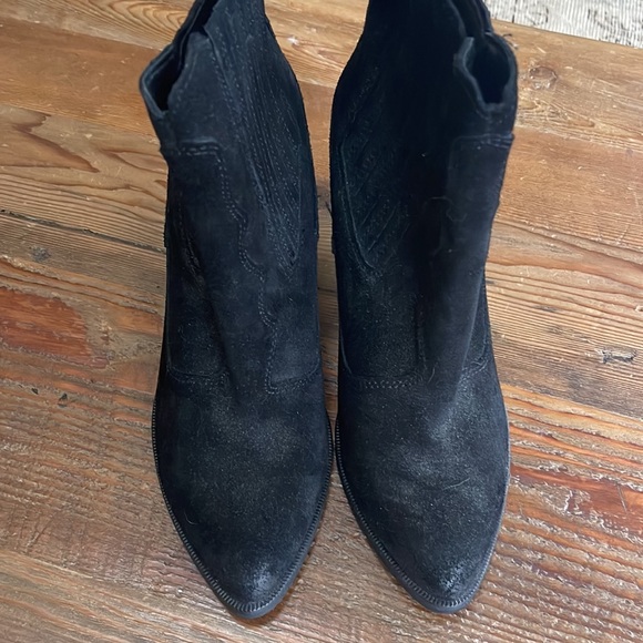 Dolce Vita Boots - Picture 3 of 4